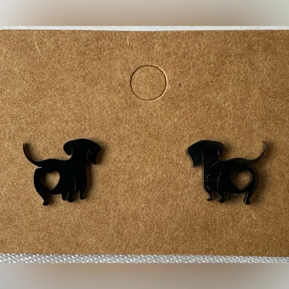 New Dachshund Dog Silhouette Heart Stud Earrings - Picture 4 of 4